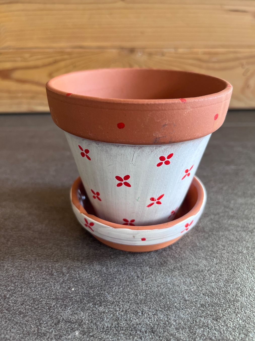 Vasi per fiori: Herziger handbemalter Blumentopf mit passendem Unterteller – Usato da Stein AR venduto da PetraF0102