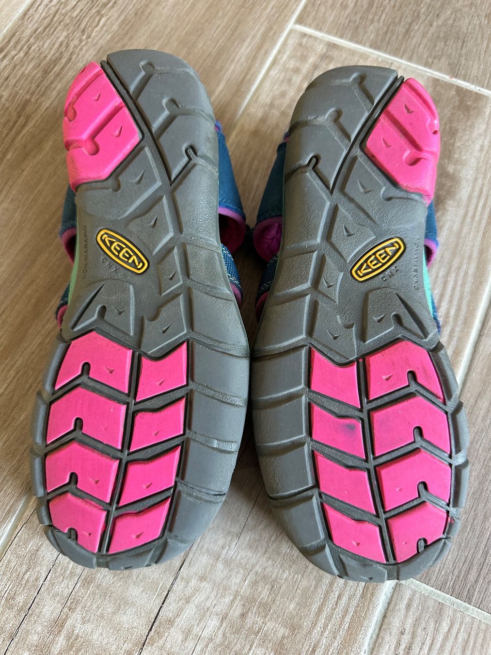 Keen Scarpe per ragazze: Keen Sandalen Gr. 37 blau-violett – Usato da Rudolfstetten venduto da Joyw 2