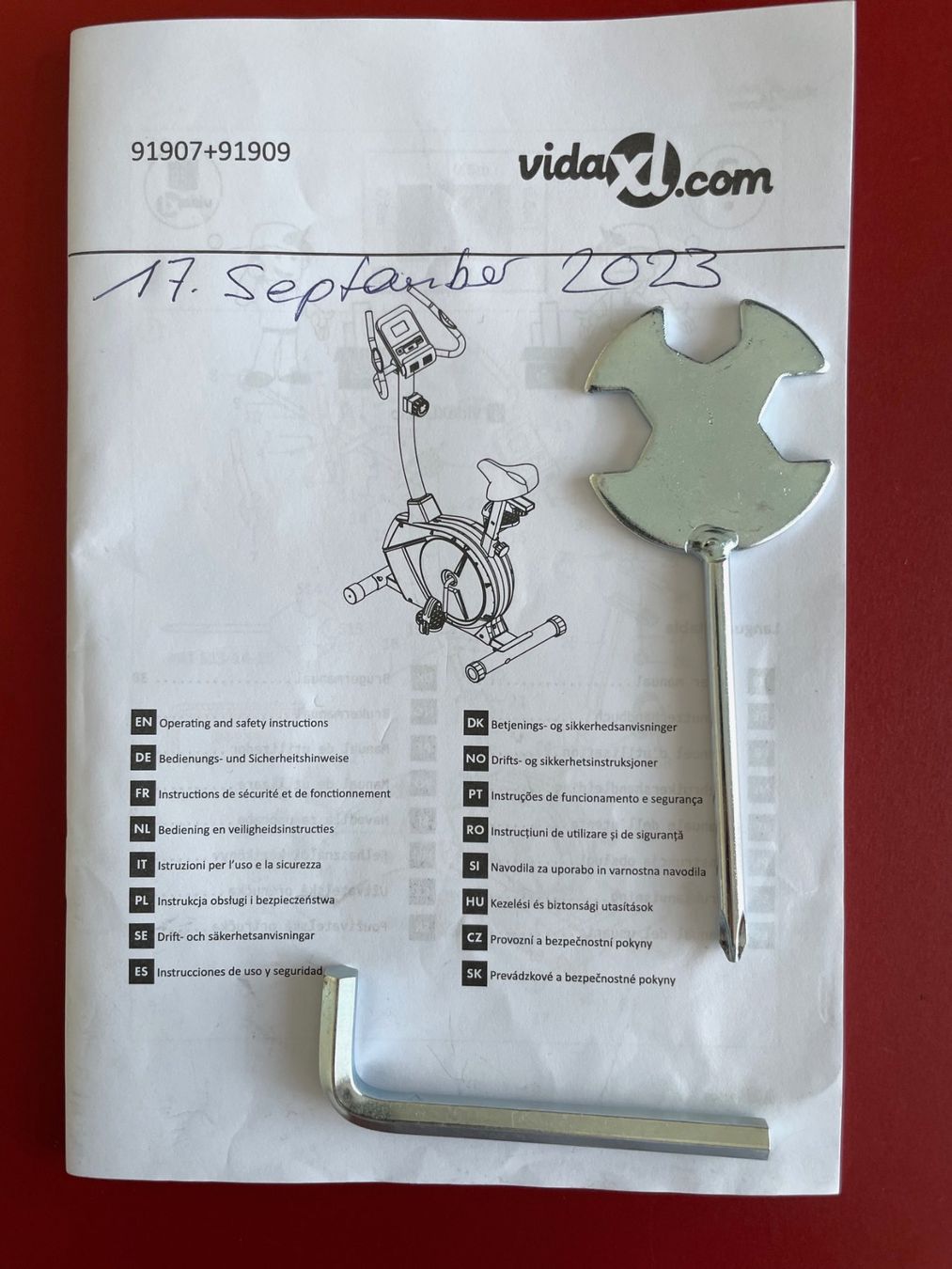 Hometrainer: Hometrainer vidaxl.com, praktisch neuwertig – Usato da Pfäffikon SZ venduto da RolandPeter1948 4