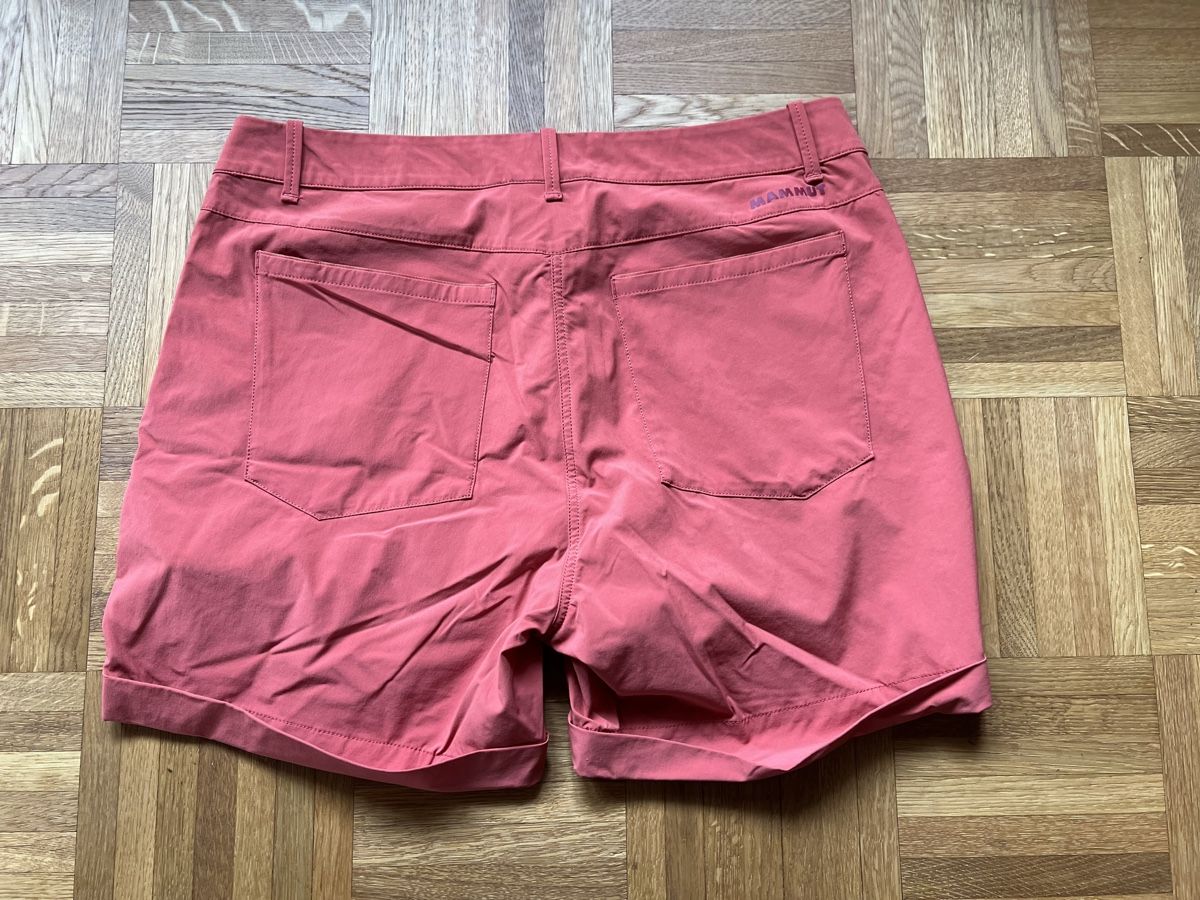 Mammut Pantaloni: Mammut Shorts (Neu) – Nuovo (secondo la descrizione) da Grindelwald venduto da Bianchi21 2