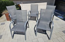 5 Gartenstühle  /Aluminium mit Textilbezug; stapelbar
