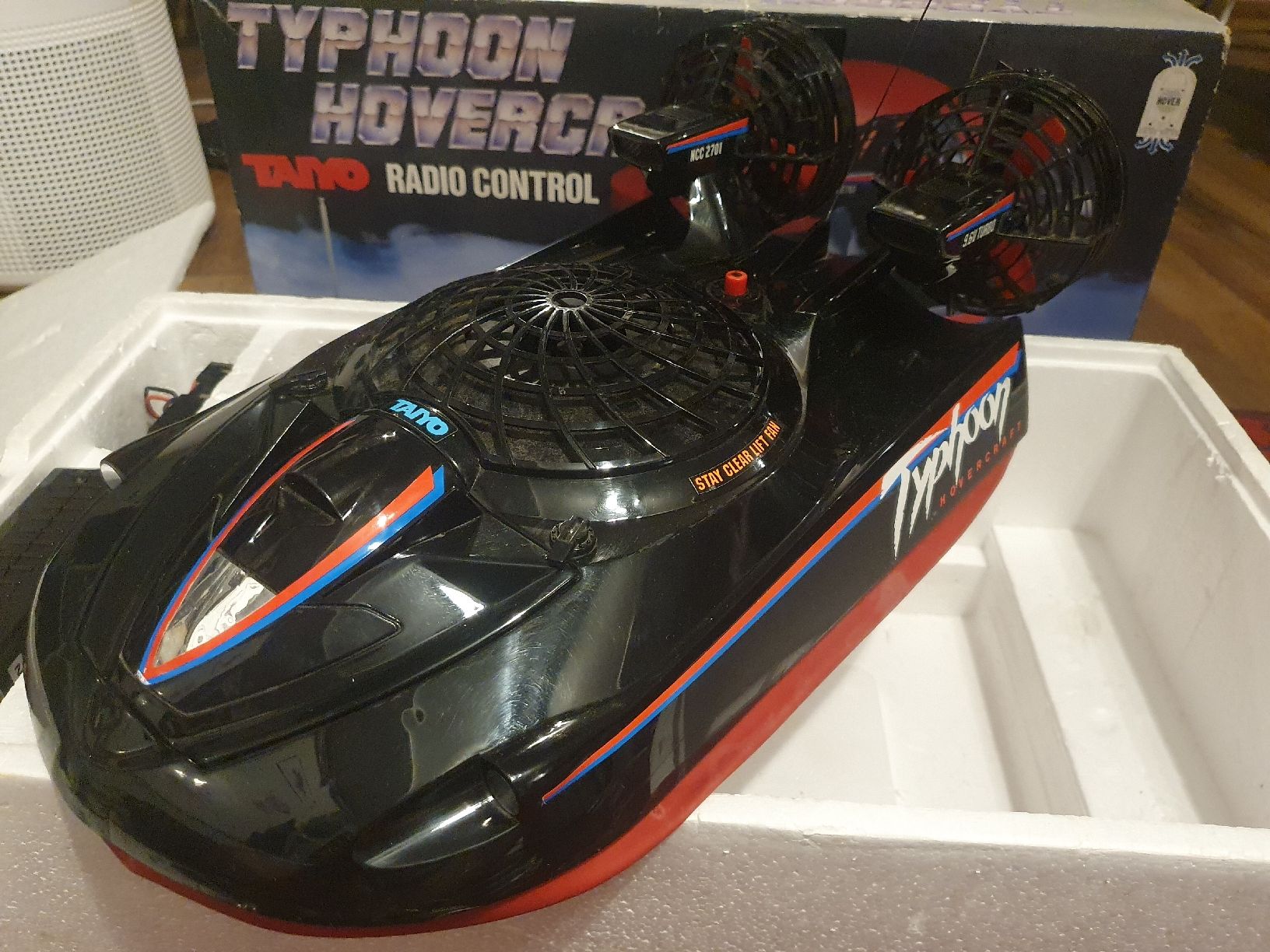 Taiyo Modellismo RC: TAIYO Typhoon Hovercraft – Usato da Pfäffikon ZH venduto da Domdalion 5