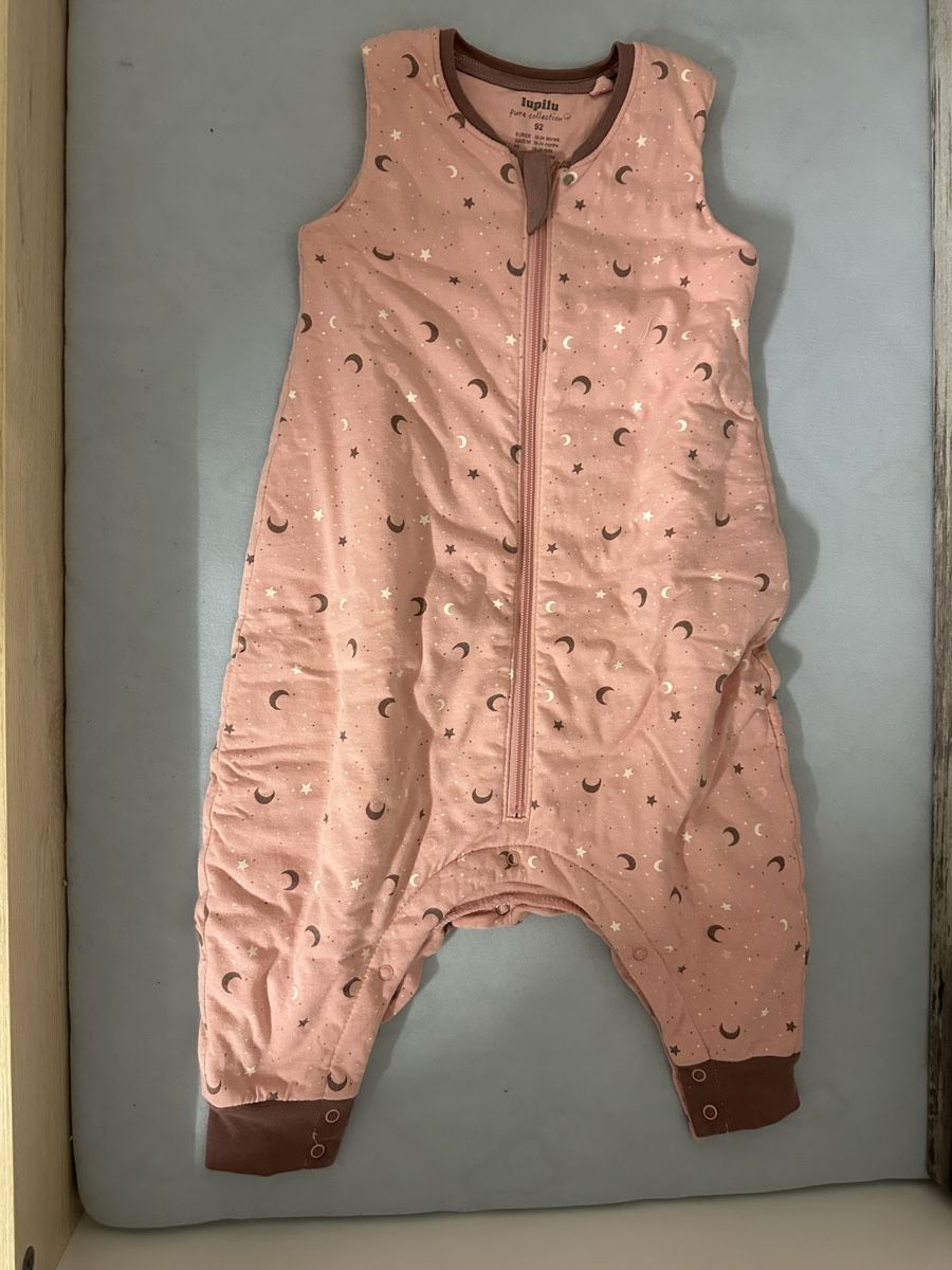 Lupilu Schlafoverall  Gr. 92 (1824 Monate) (Gebraucht) in Mels fr CHF 13   mit Lieferung auf Ricardo kaufen