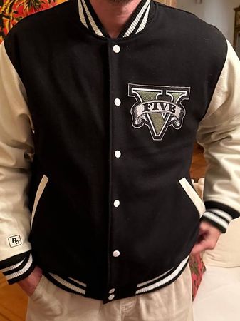 GTA IV GTA V Varsity Jacket Sammlerstück "Rare" GTA 6