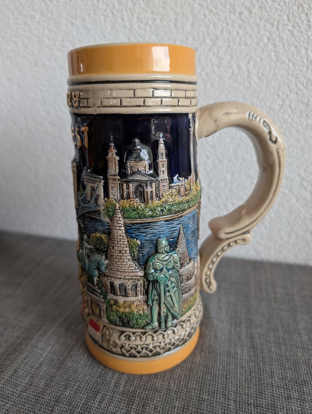 Bicchieri: Budapest Bierkrug  Handbemalt – Usato da Bern venduto da ari_66yc 1
