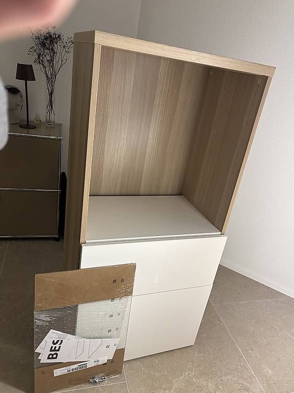 Ikea Schränke: Besta Ikea Eiche Schubladen Hochglanz – Gebraucht aus Zürich von car_9sdb