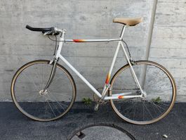 Peugeot style zwei gang Herrenfahrrad 64”