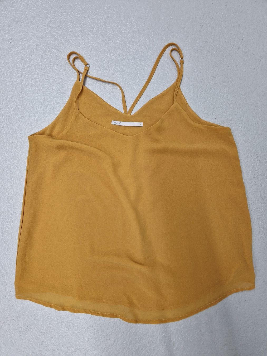 Only Tops: Top Only Gr. 38 – Gebraucht aus Kaltbach von nic_287j