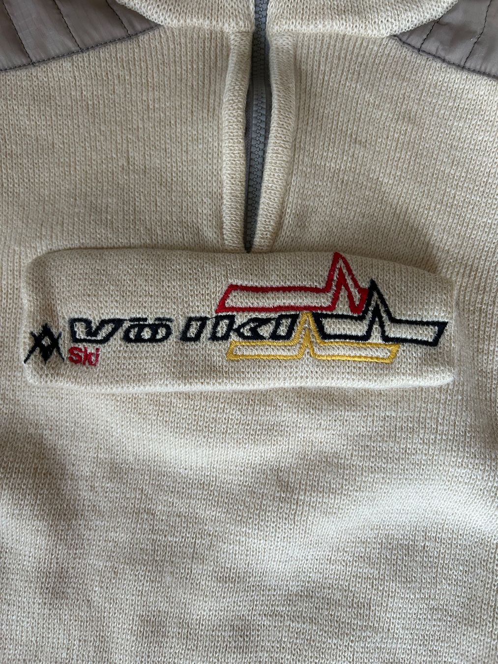 Völkl Pullover & Sweatshirts: Völkl maglione sci anni ottanta – Gebraucht aus Bellinzona von ShoshaTitina 2