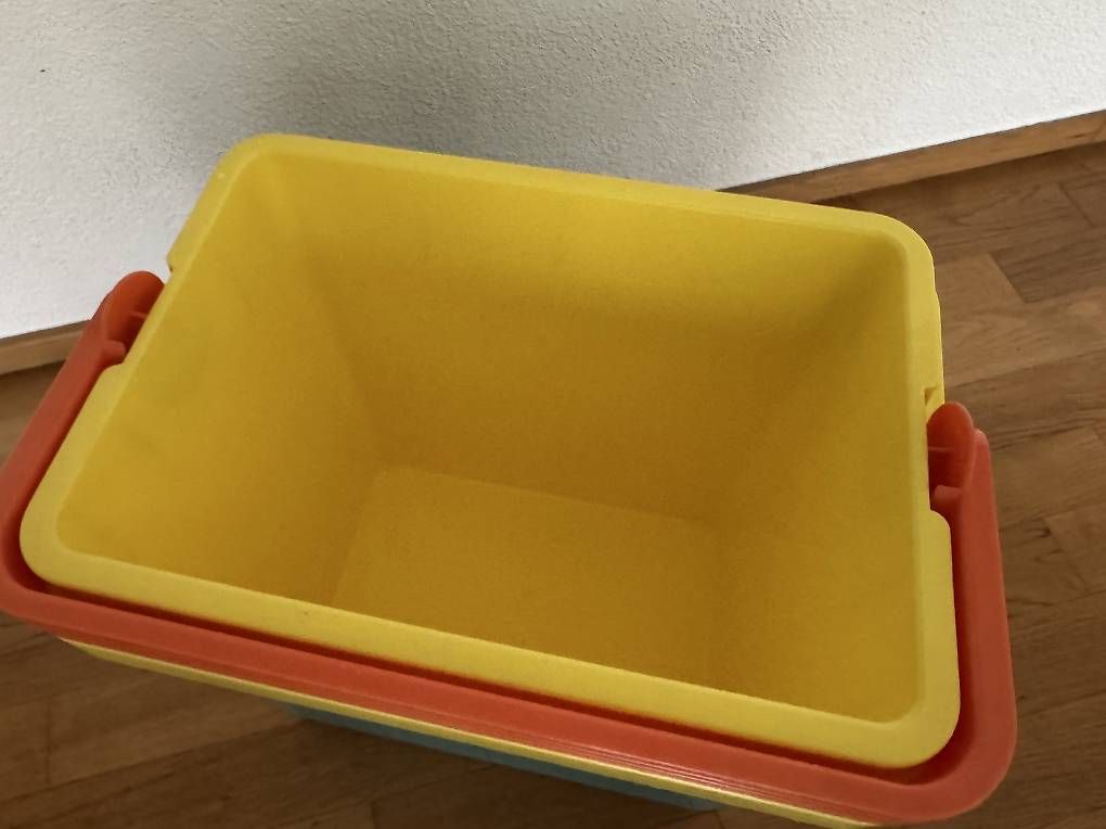 Kühlschränke & Kühlen: Kühlbox für unterwegs – Gebraucht aus Diepoldsau von Take1 1