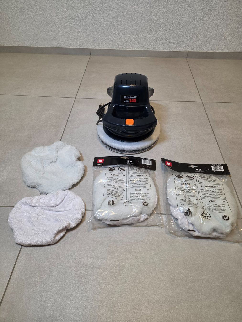 Einhell Toutes les machines: Poliermaschine von Einhell (JUMBO) – D'occasion à Oberriet SG par Junglecity00
