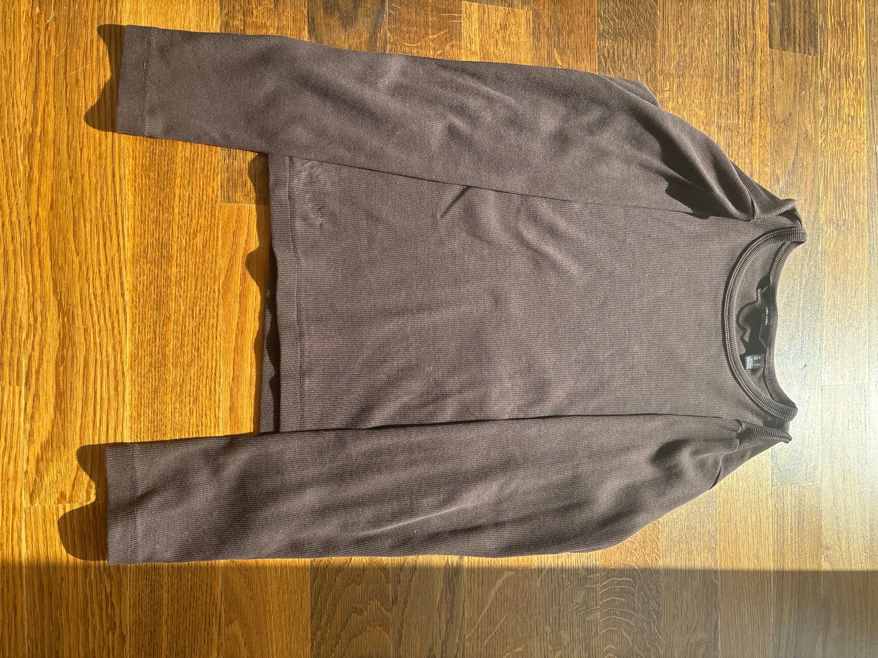 Pulls & Sweat-shirts: langarm – D'occasion à Winterthur par Fabunzkel 1