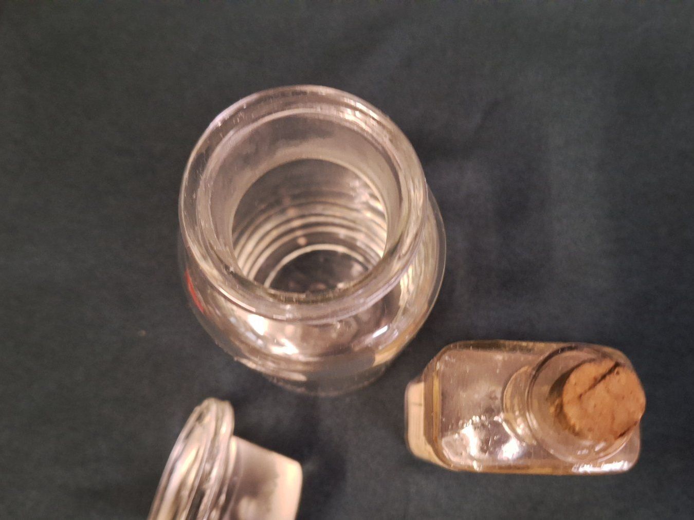 Matériel de laboratoire: 2 alte Apotheker Fläschchen – D'occasion à Arlesheim par shopradl 6