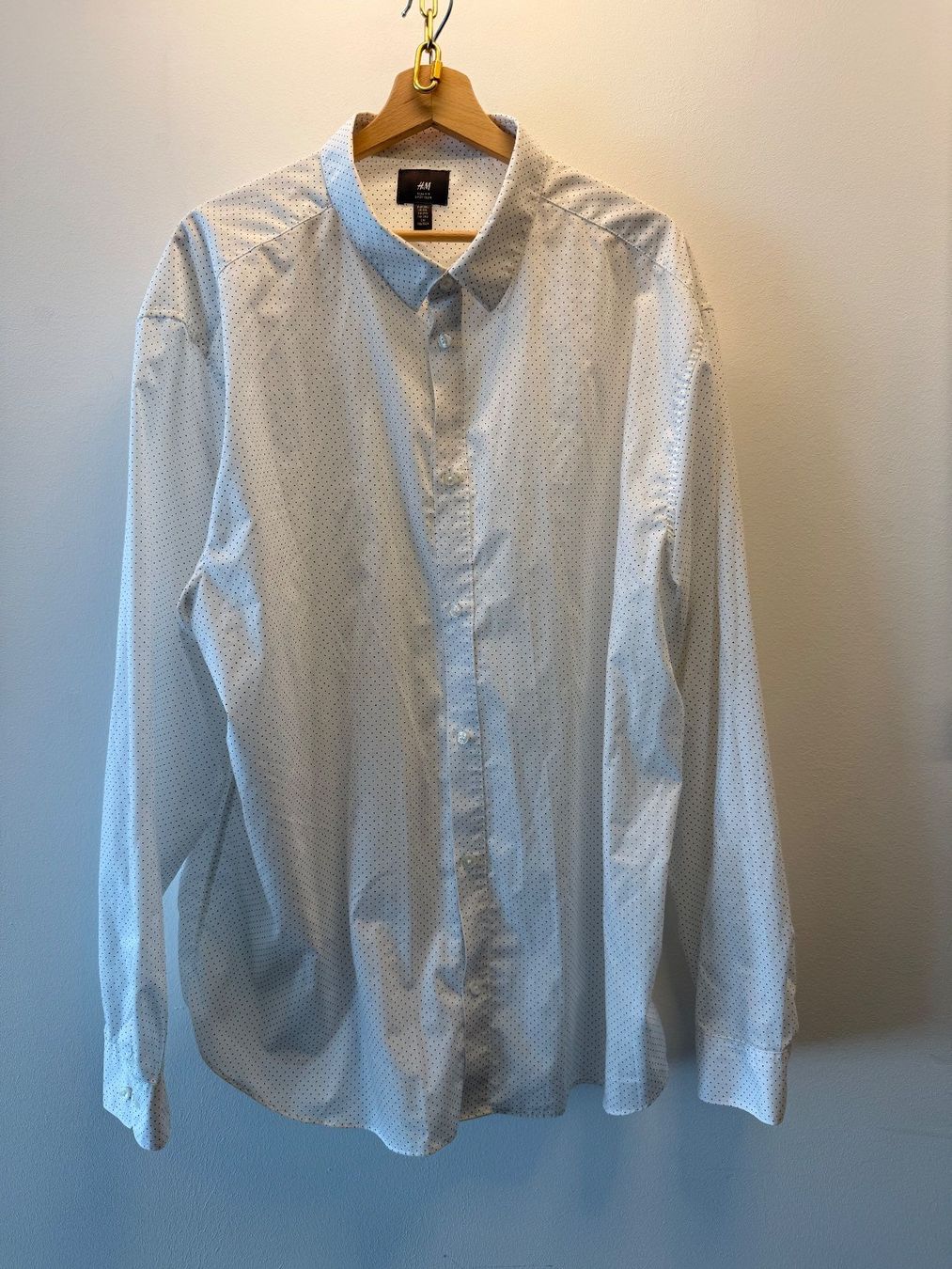 H&M Camicie: H&M Hemd, Slim Fit – Usato da Schlieren venduto da svenbaettig