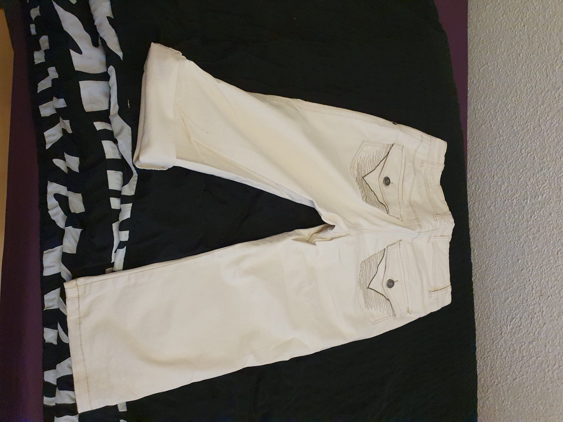 Pantaloni: Hosen 34 – Usato da Würenlingen venduto da kuh33 1