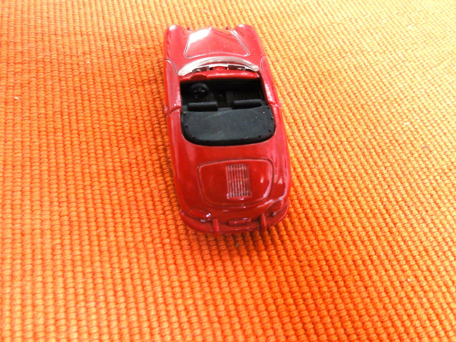 Porsche Modellini d'auto: Porsche 356 B Cabrio, rot – Nuovo (secondo la descrizione) da Ebikon venduto da 2297 1