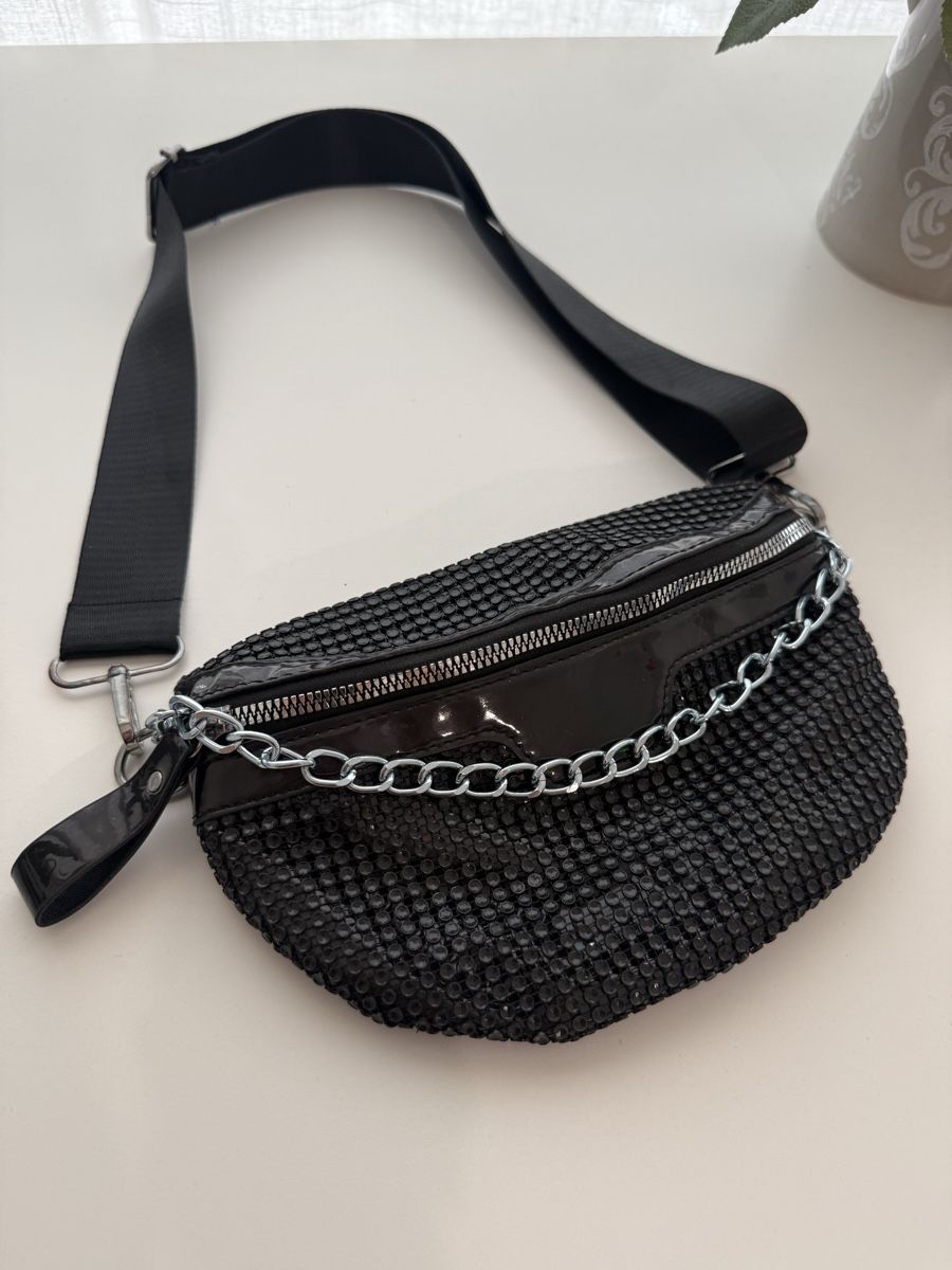 Taschen für Damen: Bauchtasche schwarz mit Kette neuwertig – Neu (gemäss Beschreibung) aus Regensdorf von Sirodtpycpvu 1