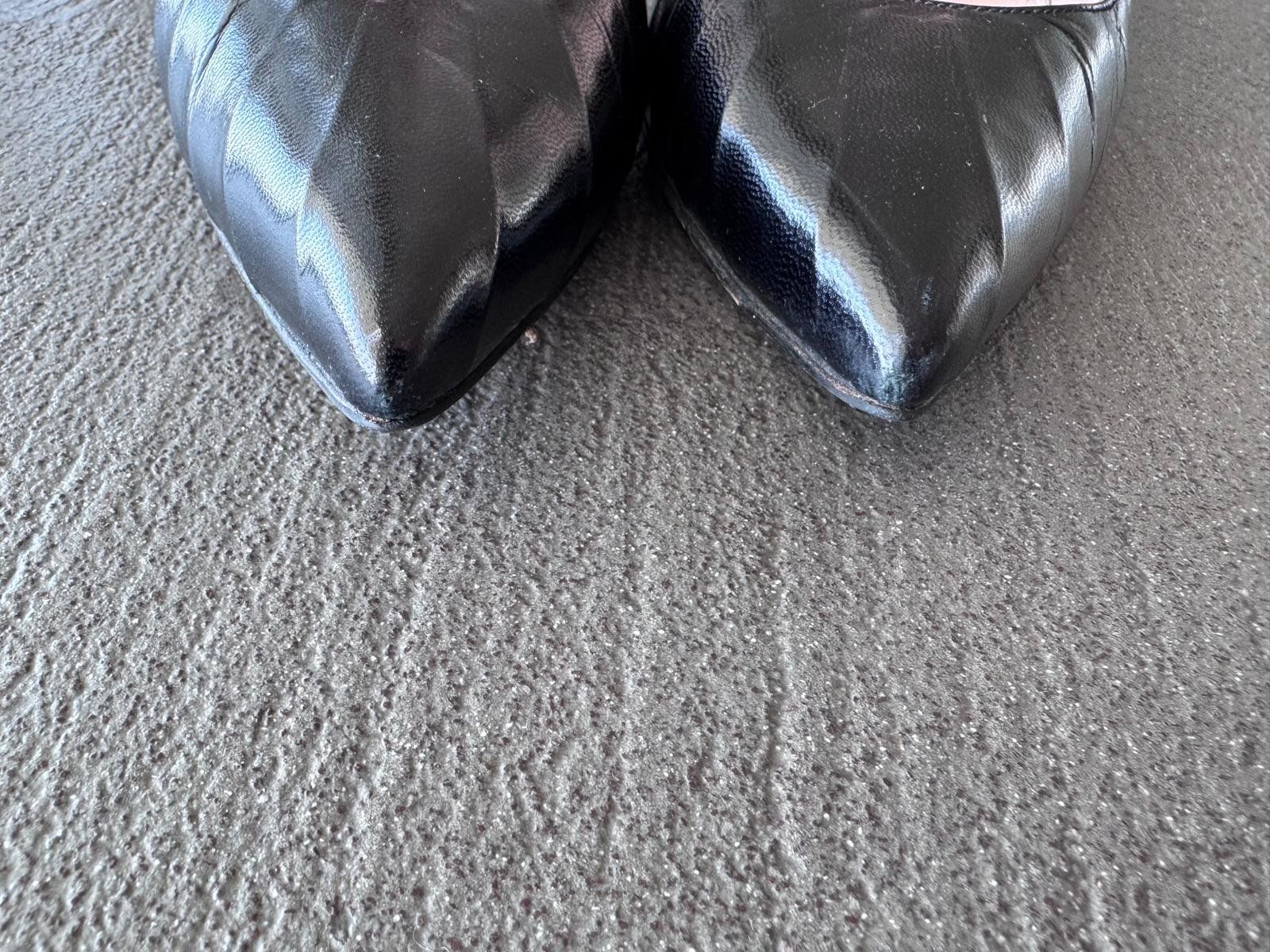 Stuart Weitzman Damenschuhe: Pumps Stuart Weitzman schwarz Gr38.5 – Gebraucht aus Zürich von Rymira 4