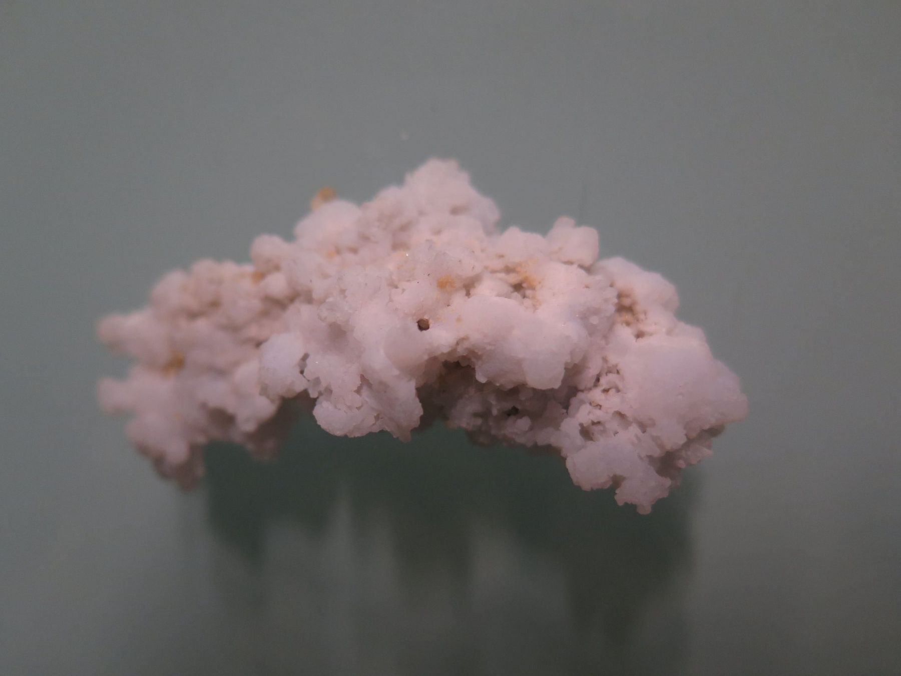 Mineralien & Heilsteine: Hellblauer Chalcedon von Österreich – Gebraucht aus Schaffhausen von Yamakana51L8736OQ8 6