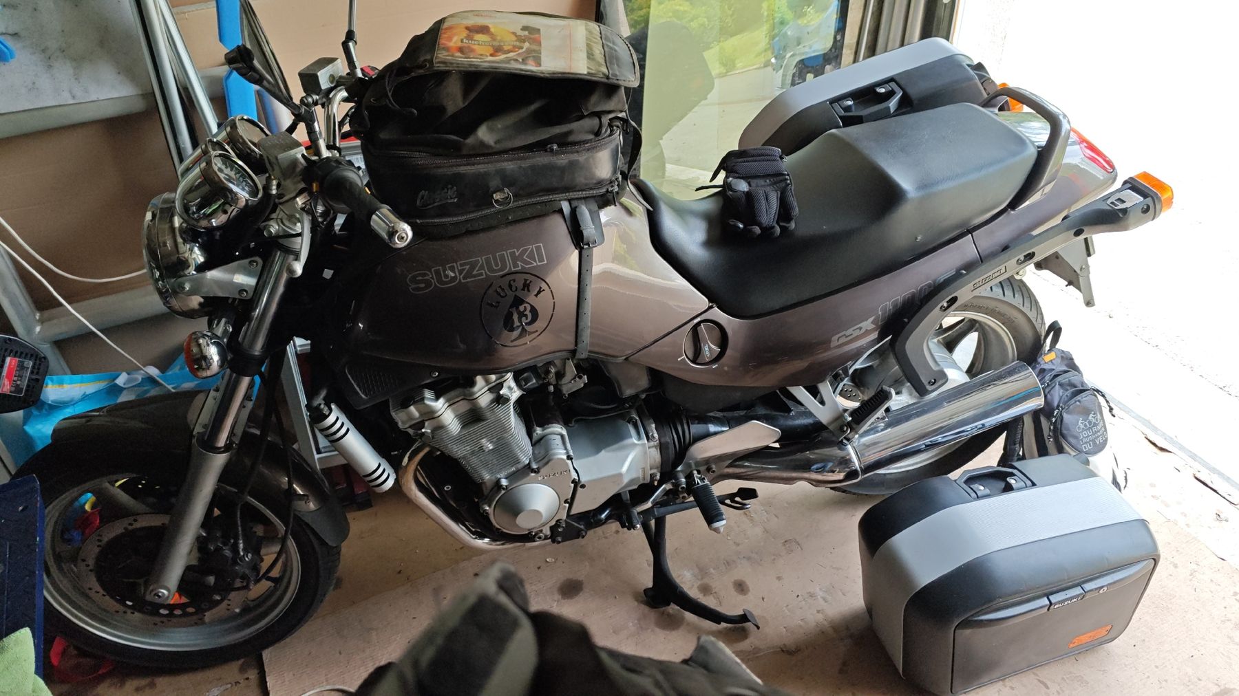 Suzuki Strada: GSX 1100 G  – Usato da St-Sulpice VD venduto da flowwolf7 2