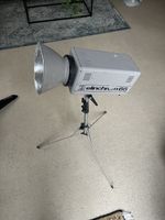Studio Flash Elinchrom 66 with Tripod Used Condition