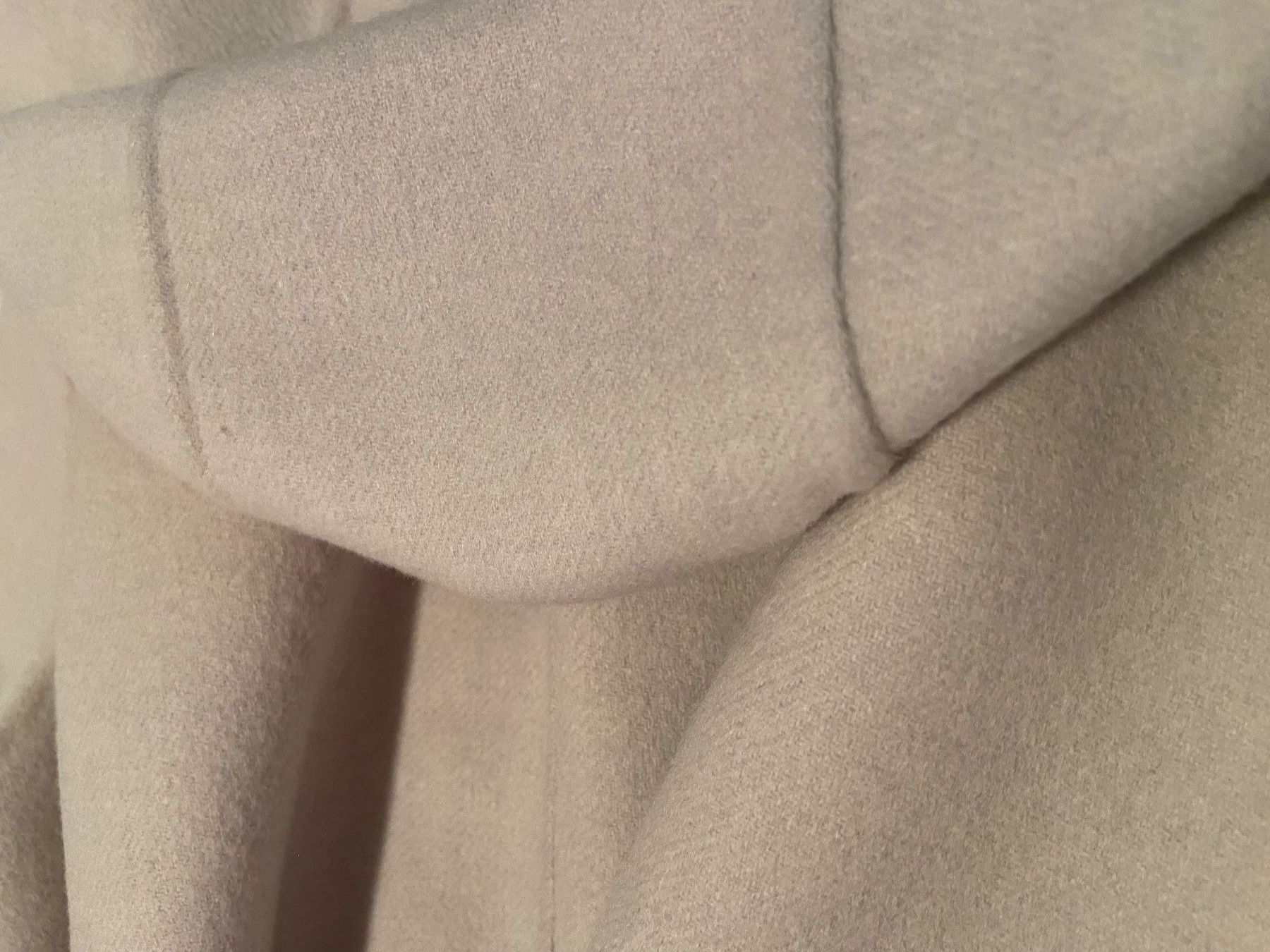 Cappotti: Oakwood Paris Kurzmantel – Nuovo (secondo la descrizione) da Unterengstringen venduto da bar_rh5f 4
