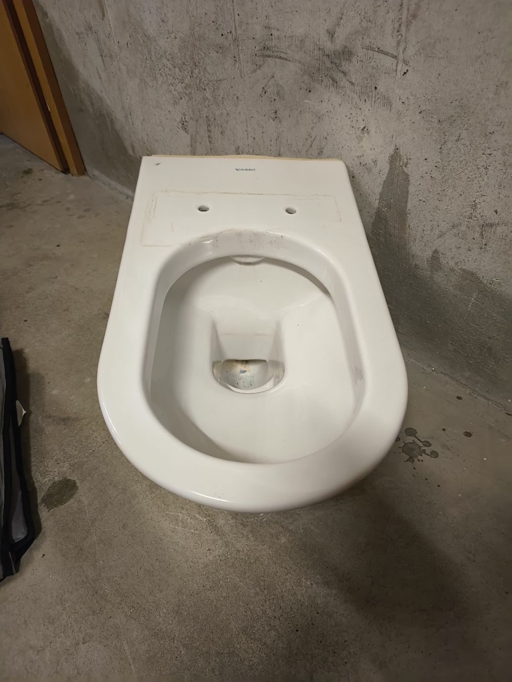 Duravit WC: Duravit wc keramik – Usato da BASEL venduto da elginch
