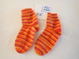 Handgestrickte Kinderwollsocken  Gr.25  (521)