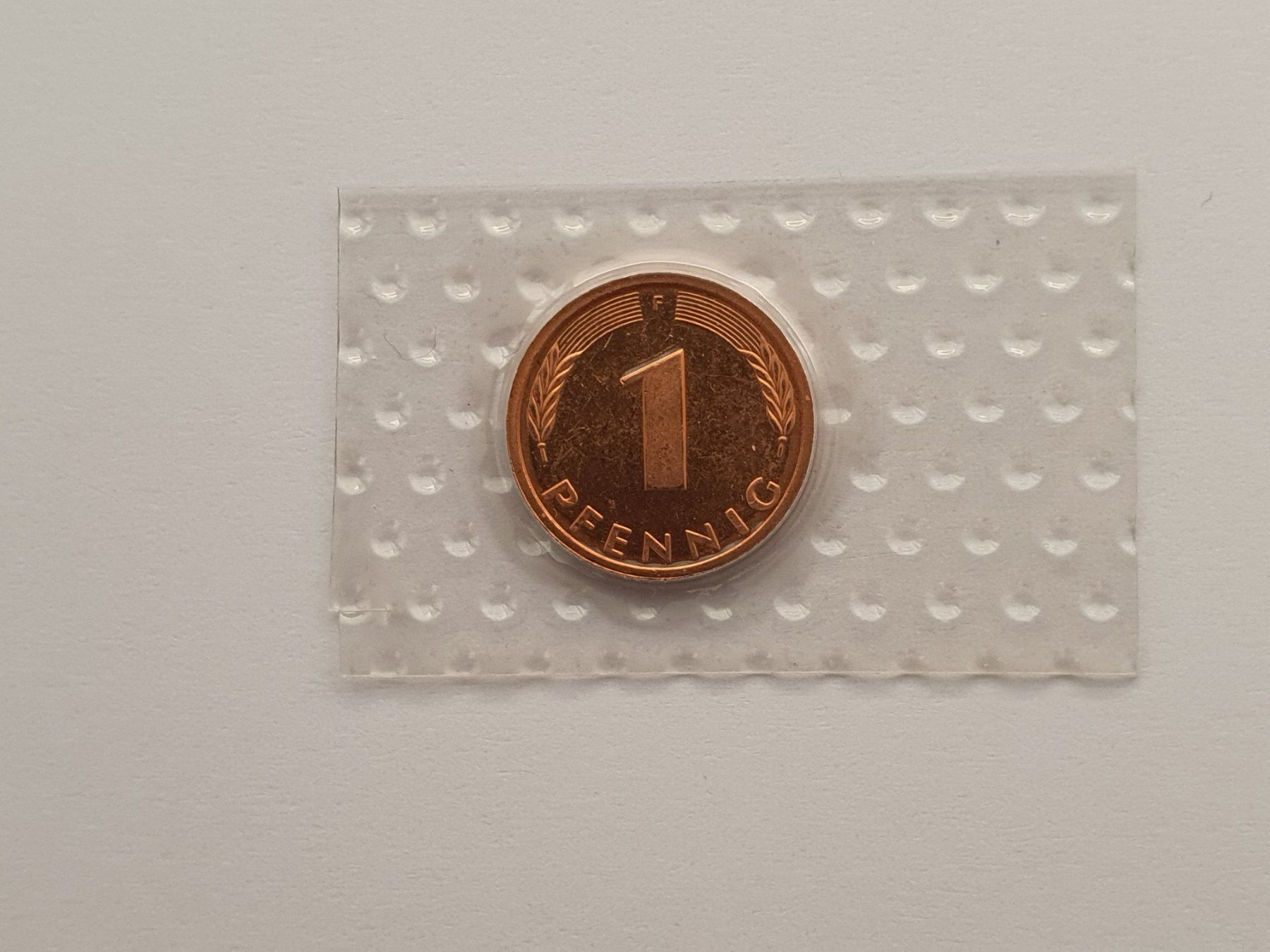 Tutti le monete: 1 Pfennig 2001 F Stgl – Nuovo (secondo la descrizione) da Pravidondaz venduto da LVtik