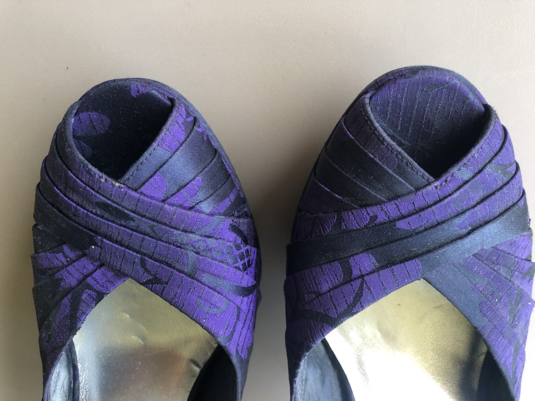 Stuart Weitzman Damenschuhe: Stuart Weitzman Platform/Plateau Peeptoes Pumps Slingback – Gebraucht aus Zürich von TSchaefer01 3