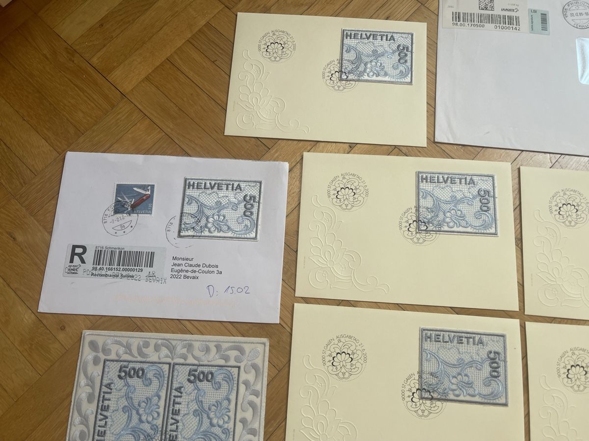 Tutti i francobolli: timbre tissus de l’an 2000. – Usato da peseux venduto da laurencephil 2