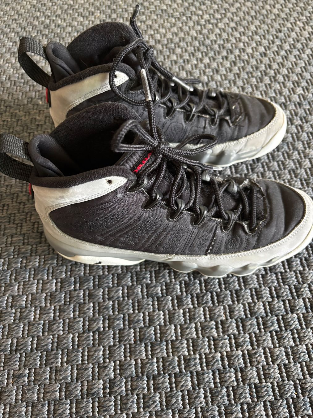Jordan Scarpe da uomo: Nike Jordan chaussures basket taille 36.5 – Usato da Prilly venduto da Adrianacometti 3