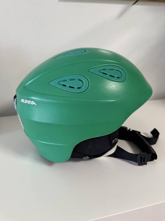 Helme: Alpina Skihelm – Gebraucht aus Thalwil von ben_tzy8 1