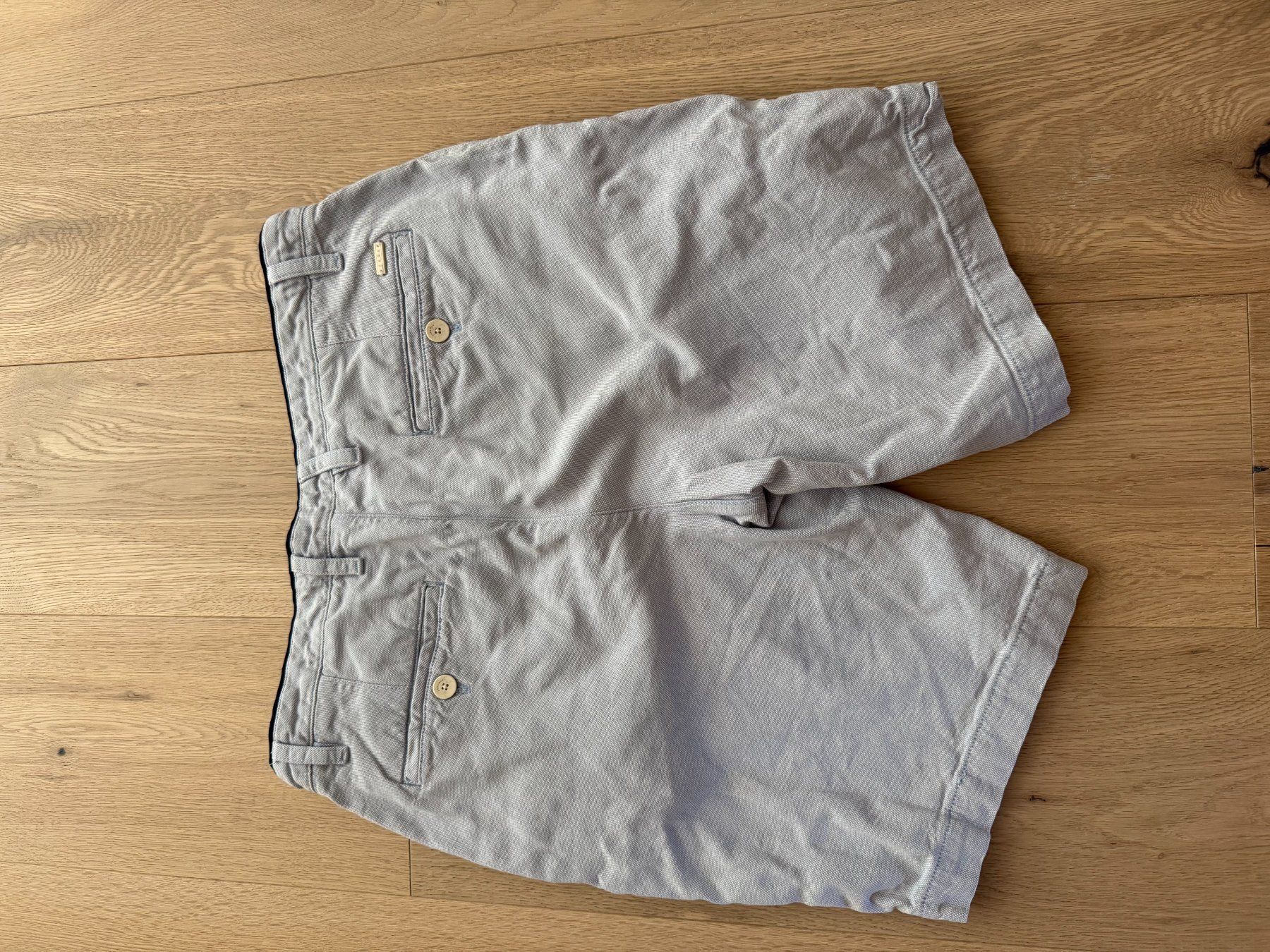 Zara Pantalons: Hellblaue Chino-Shorts – D'occasion à Fällanden par ala_k7vk 1
