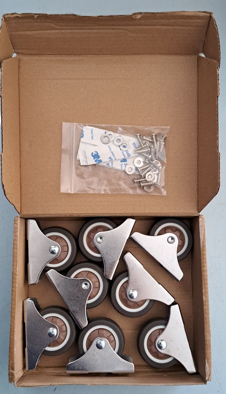 Altro per stoccaggio & trasporto: ***** Schwerlastrollen Vollgummi - 8er Set – Nuovo e nell'imballaggio originale da Villaz-St-Pierre venduto da Ubid 4
