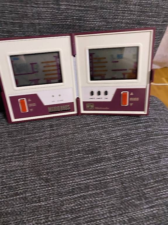 Konsolen: Mario Bros – Gebraucht aus Lausanne von baboa