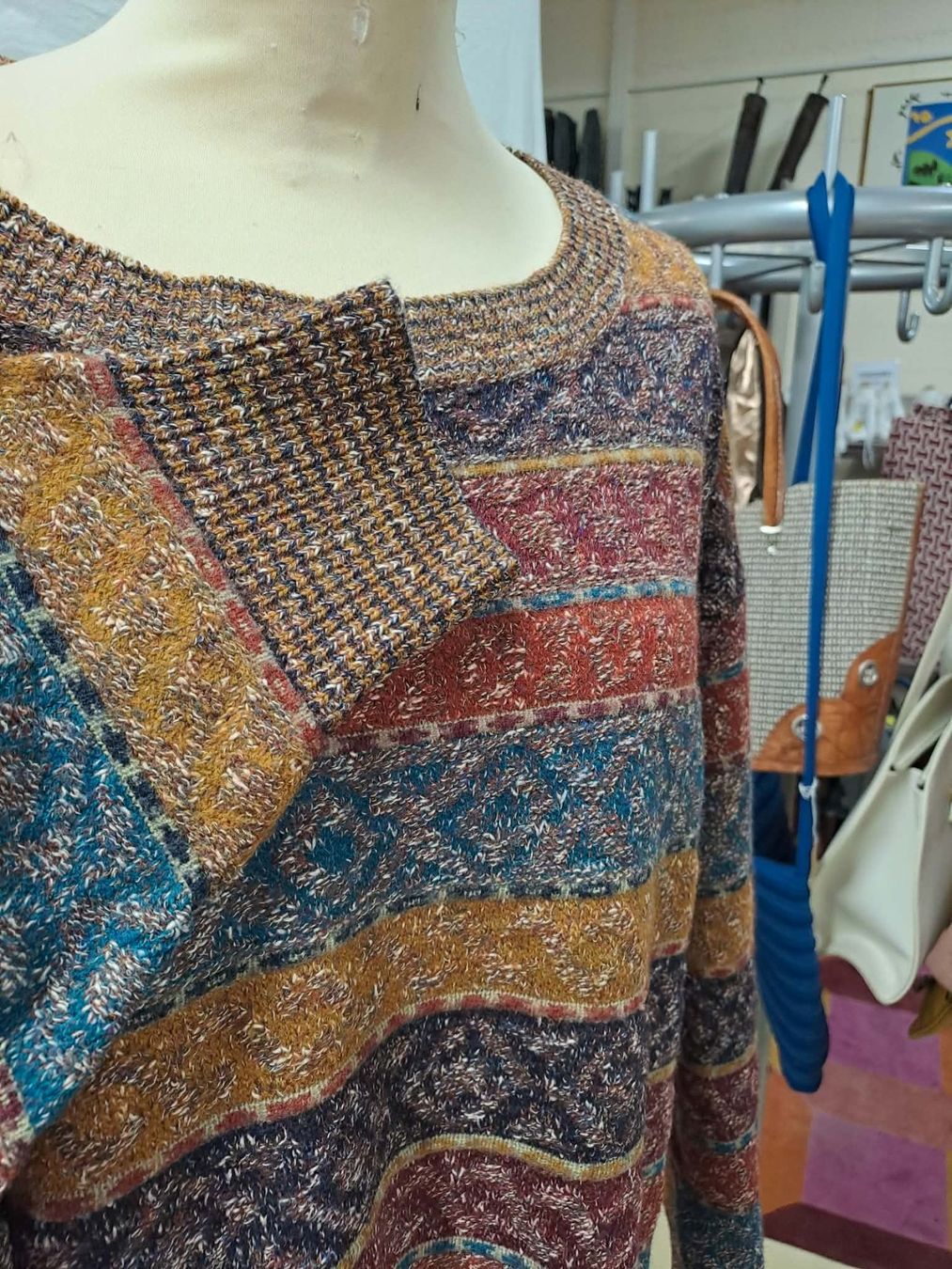 Pulls & Sweat-shirts: Pull Missoni Sport – D'occasion à La Chaux-de-Fonds par Emmaus2300CDF 7