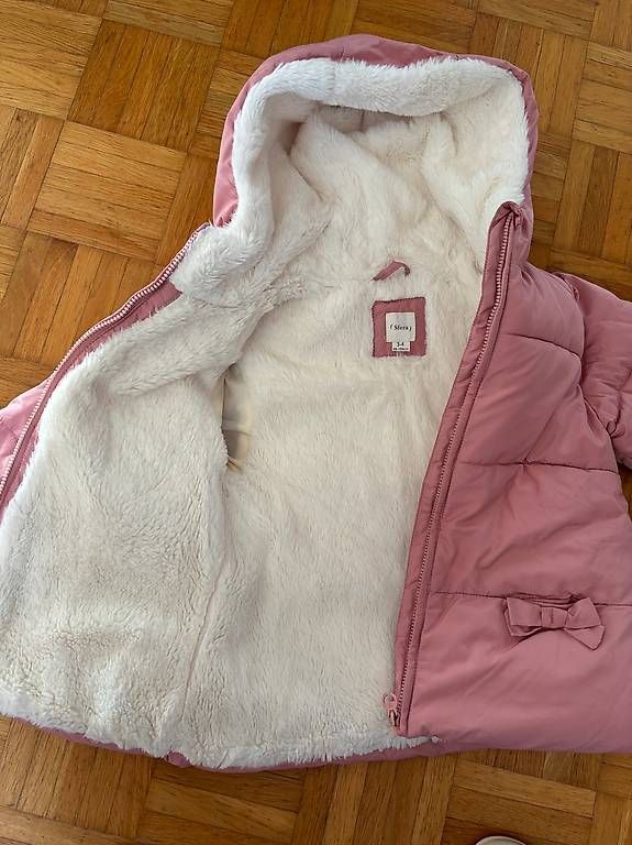 Jacken & Mäntel: Winterjacke Mädchen – Gebraucht aus chur von Mmpoja 1
