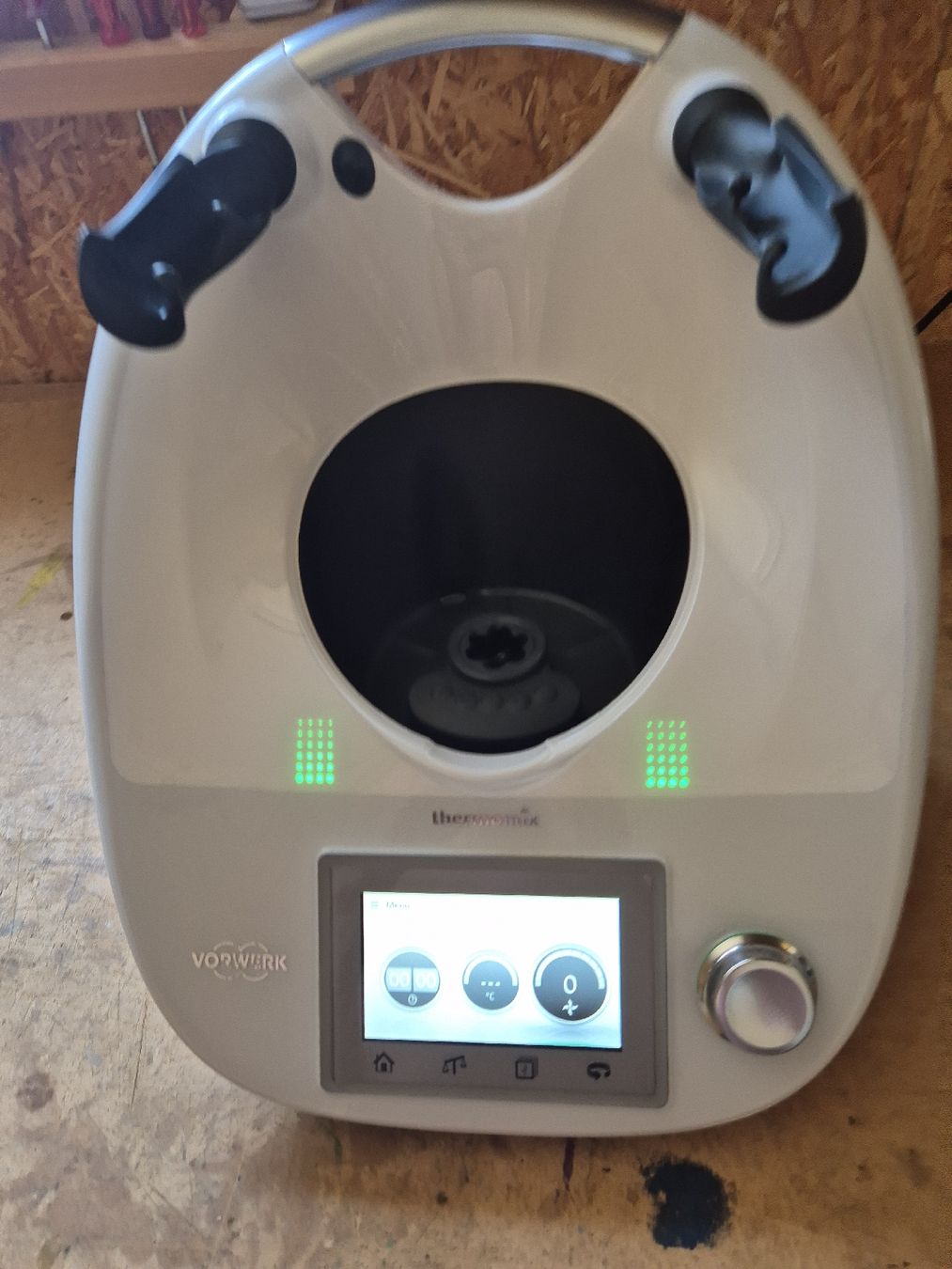 Thermomix Küchengeräte: Thermomix TM5 – Gebraucht aus Oberägeri von Kenwood4