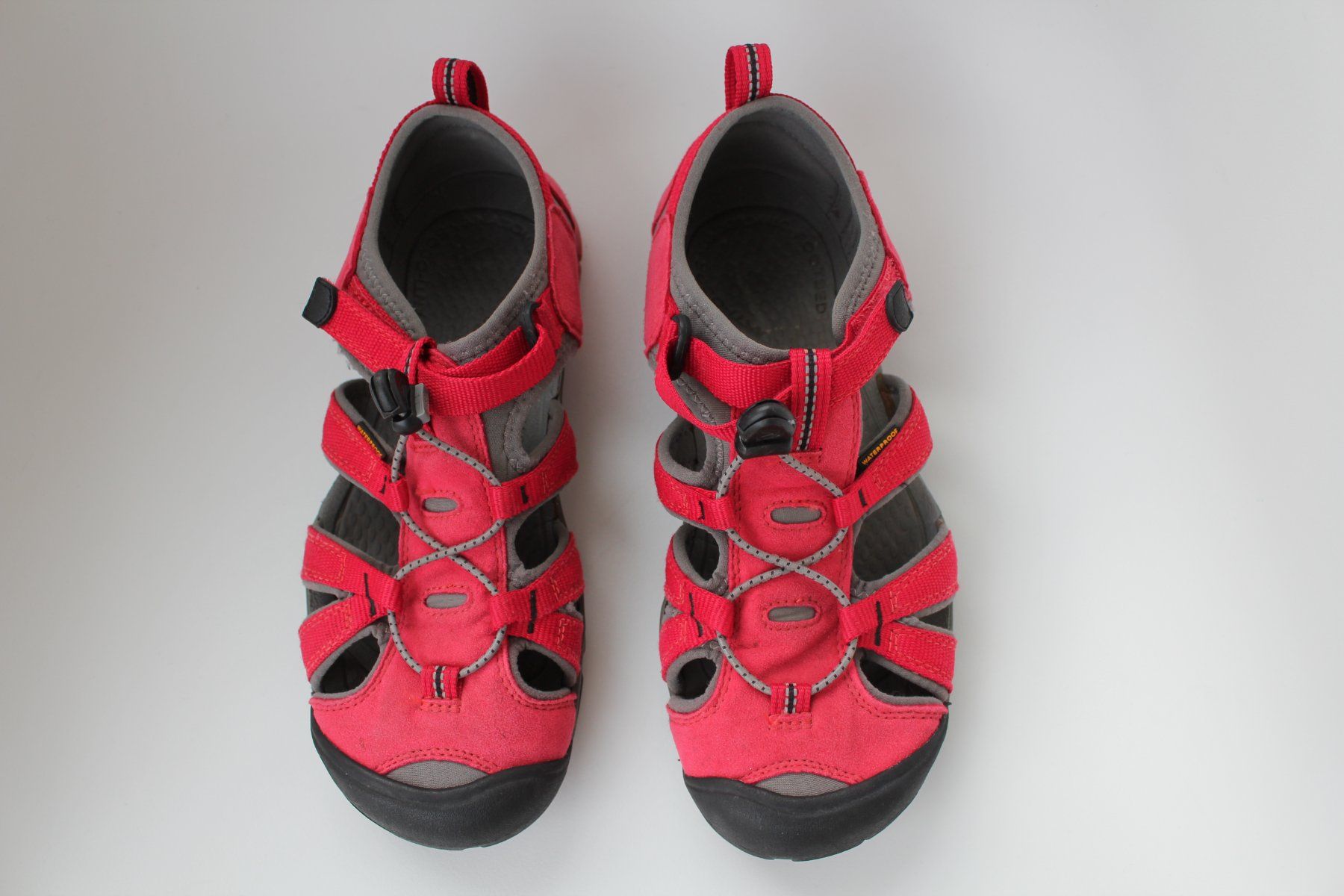 Keen Damenschuhe: Sandales Keen t. 38 – Gebraucht aus Peseux von Gilloss 1