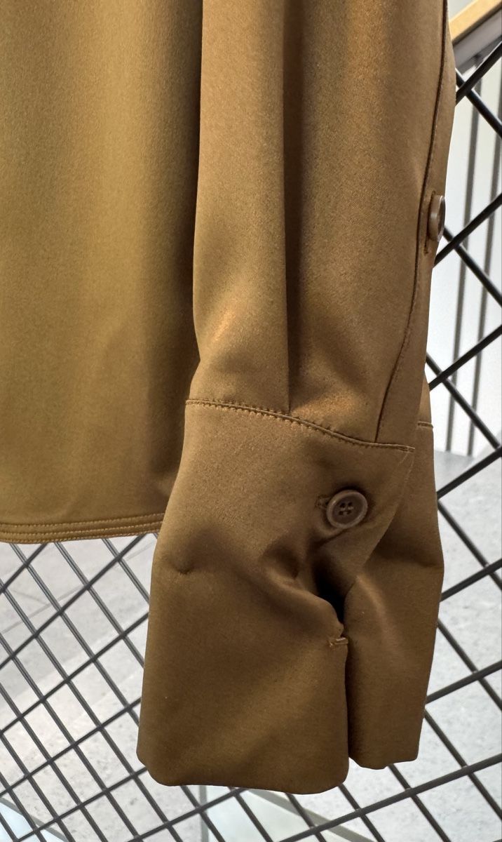 Max Mara Camicette: Festliche wunderschöne Seidenbluse von Max Mara, Gr. 36 – Nuovo (secondo la descrizione) da Baar venduto da Jjanet 4