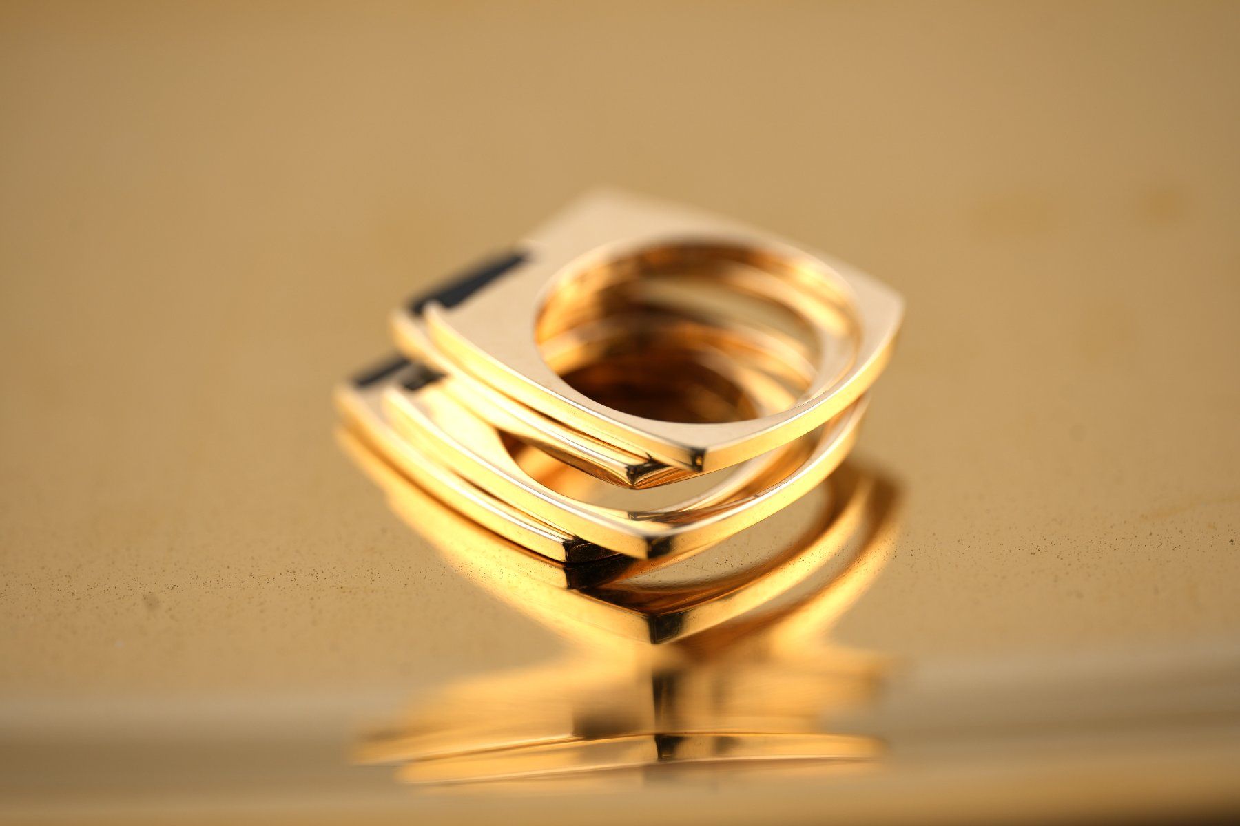 Anelli: Goldringset aus 4 Ringen 14K – Usato da Basel venduto da Vip24 3