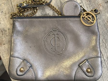 Juicy Couture Umhängetasche mit Schlüsselanhänger