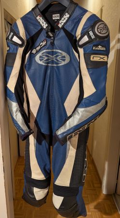 Combinaison moto cuir kangourou – IXS – Très bon état
