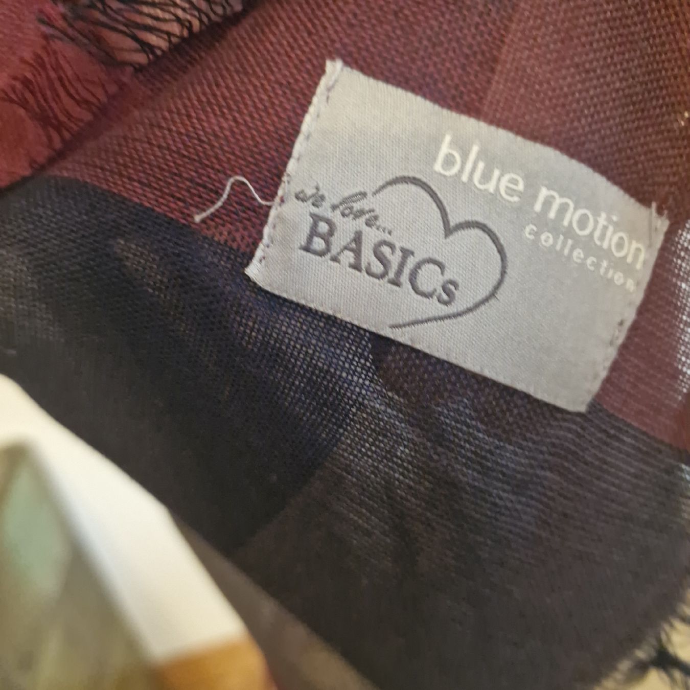 Foulards, Tücher & Schals: Blue Motion Foulard – Gebraucht aus St. Gallen von mania03 1