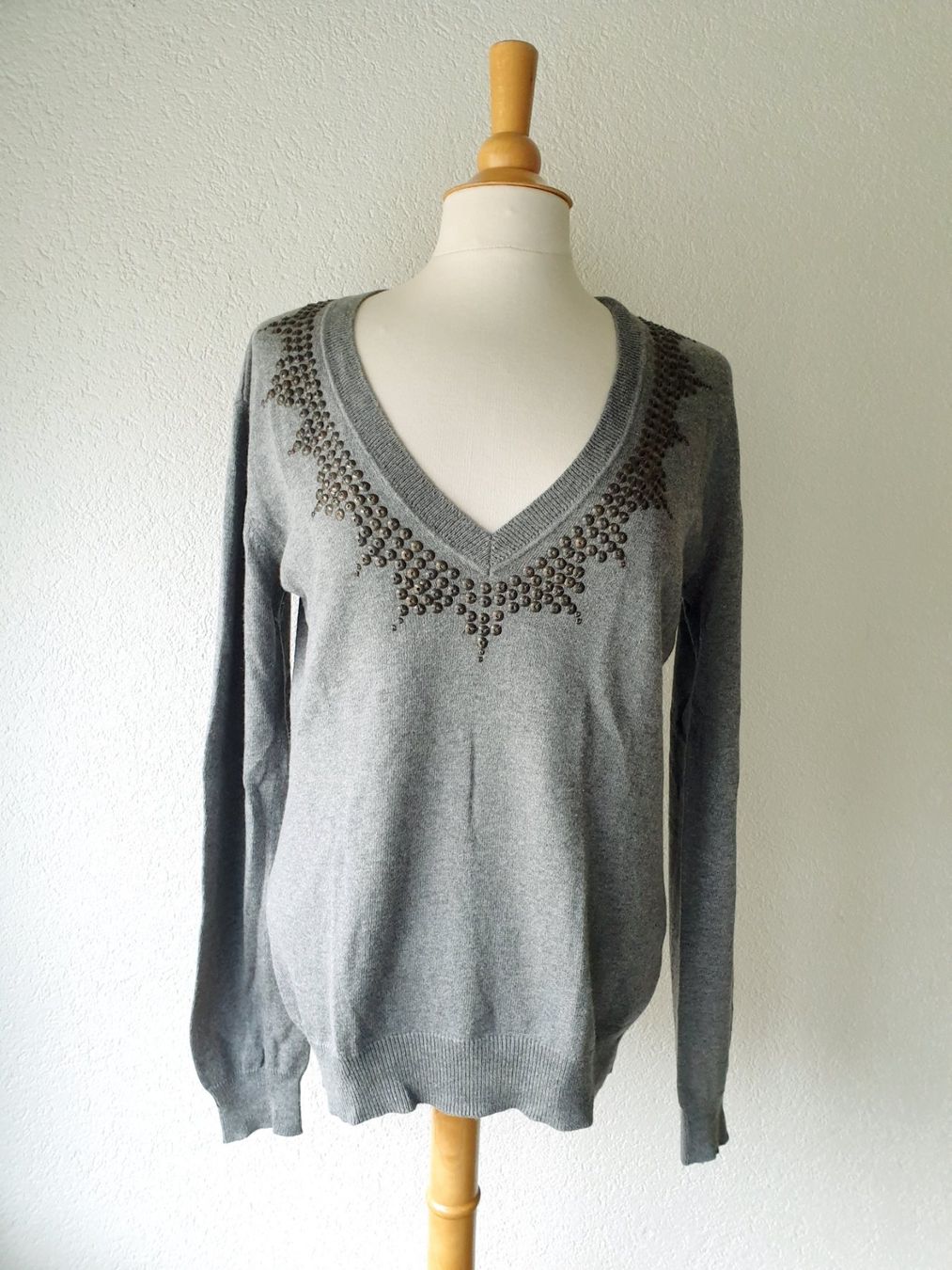 Sandro Pullover & Sweatshirts: SANDRO PARIS PULLOVER PULLI M 38 top zu JEANS ROCK Jacke – Gebraucht aus Elsau von the-colorful-side