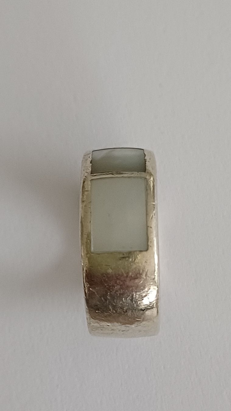 Anelli: Silberring mit hellem Steinbesatz, ein Hingucker – Usato da Arlesheim venduto da savina01 6