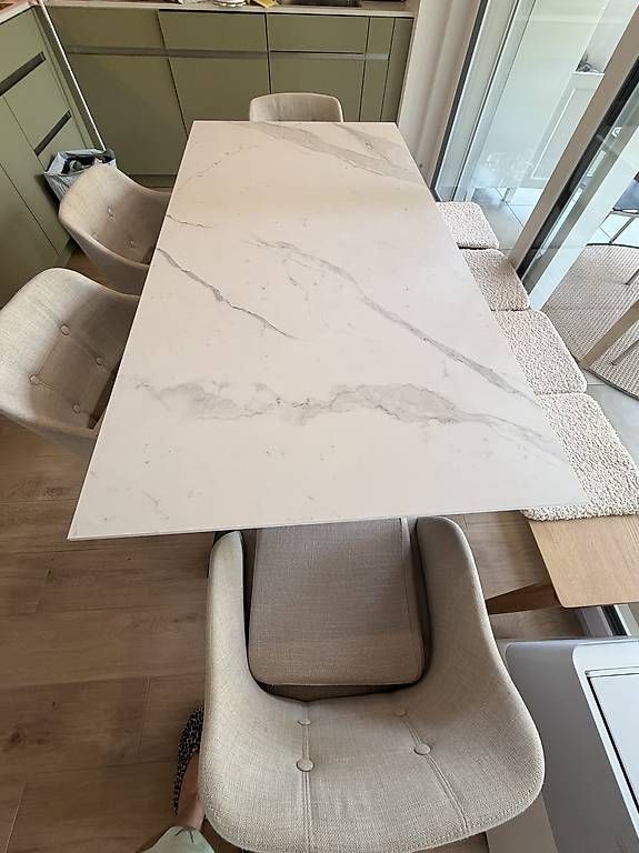 Pfister Tische: Magnifique table à manger Pfister – Gebraucht aus Ecublens VD von amela_25