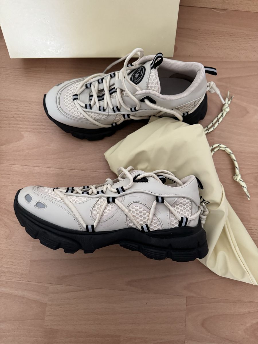 Axel Arigato Scarpe da uomo: Axel Arigato Marathon R-Webb – Nuovo (secondo la descrizione) da Villeret venduto da bys_k95b 1
