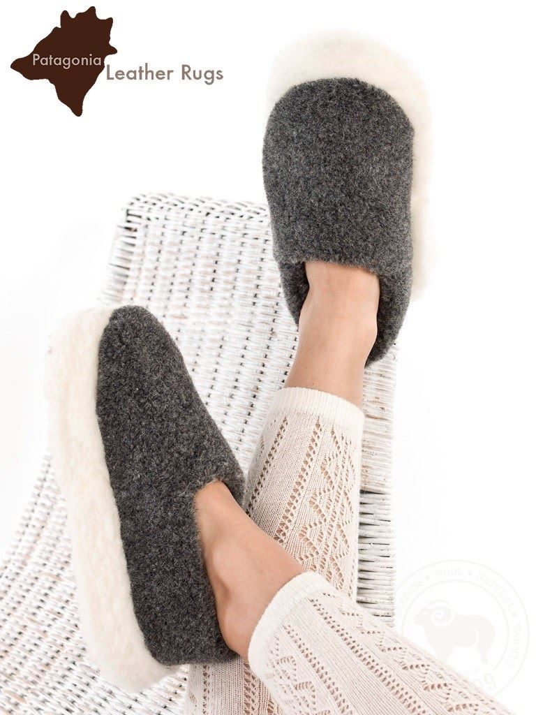 Scarpe da uomo: Hausschuhe aus wolle Gr. 35-48 – Nuovo e nell'imballaggio originale da Arbedo venduto da patagonialeatherrugs 1